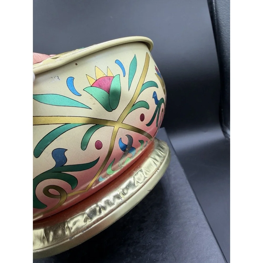 🇬🇧✨ Vintage English Decorative Tin Container – Made in England ✨🇬🇧